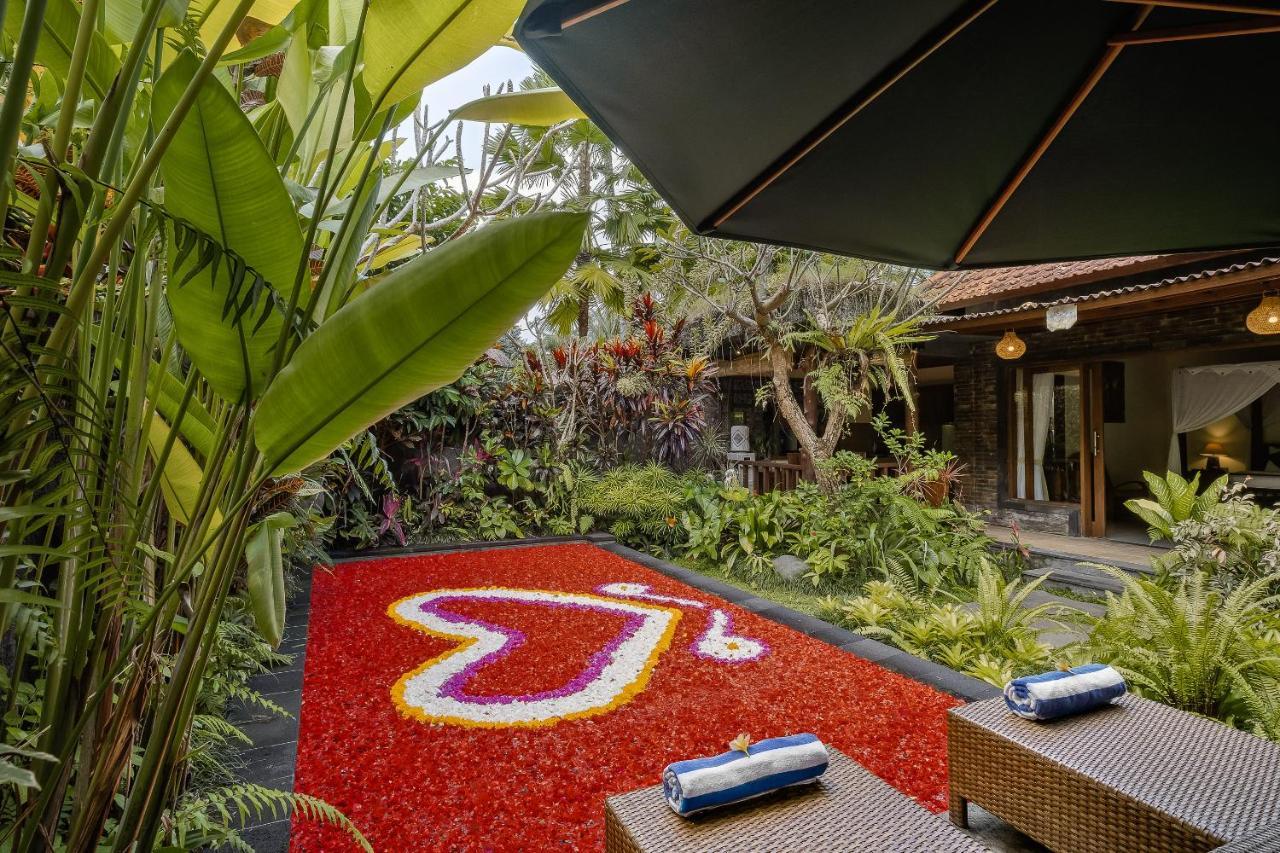 Teja Lokha Ubud Villa Exterior foto